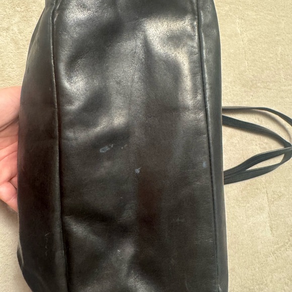 Black FEED The Children Of The World Black Leather Tote Bag - Picture 5 of 9